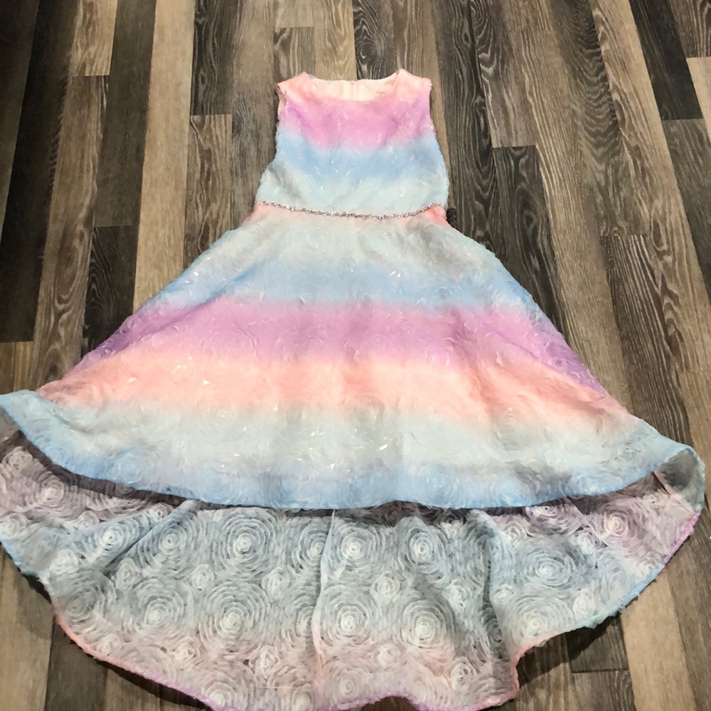 Girls Rare Editions high-low pastel dress. Size 16.